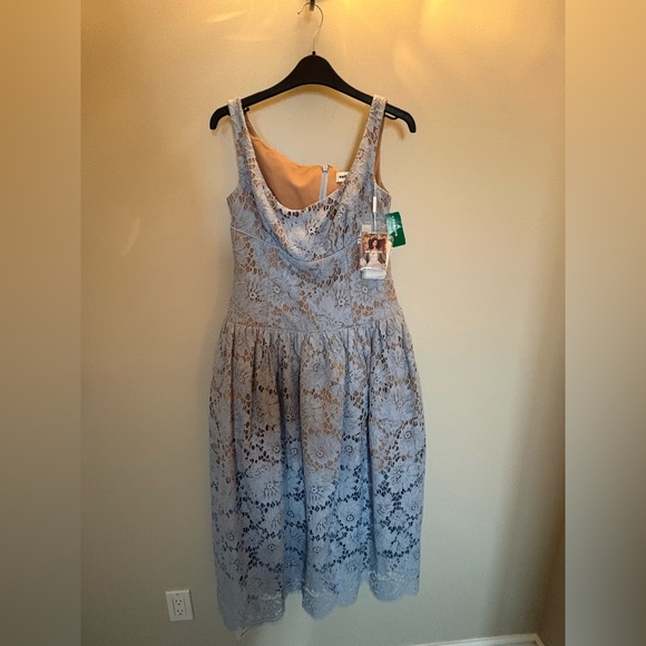 NWT- Self-Portrait Blue Midi Dress in Floral Lace - Picture 4 of 17